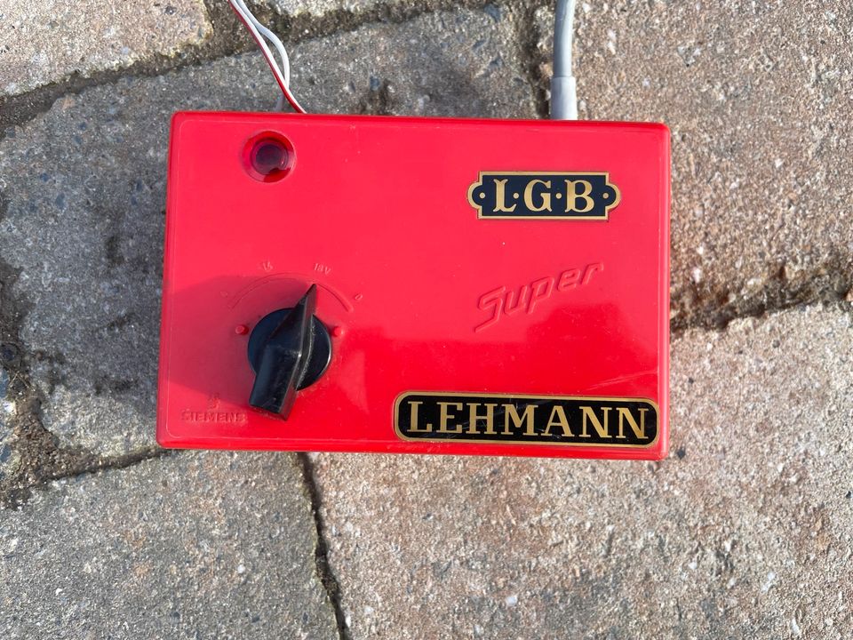 LGB Führerhäuschen, Spannungsregler, Stromschiene in Butjadingen