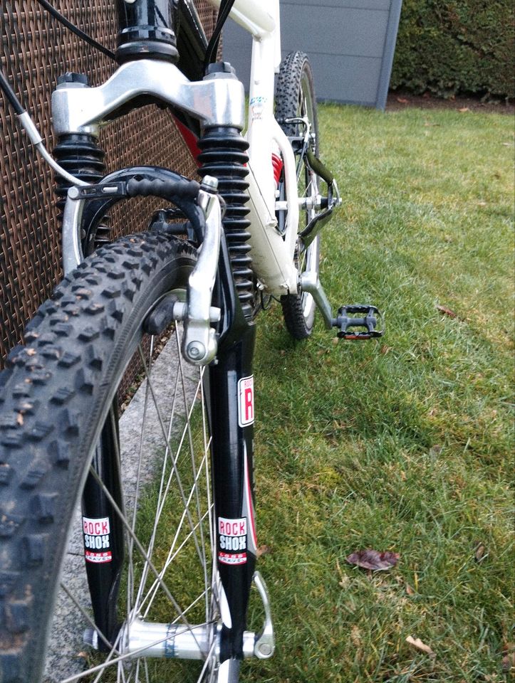 Scott FX 3 octane MTB Fully Rock Shox in Pattensen