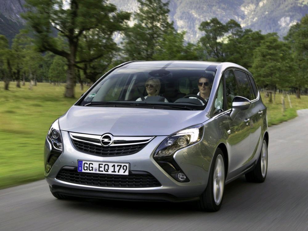 Abbildung des Autos SUCHE OPEL mit Motorscha…