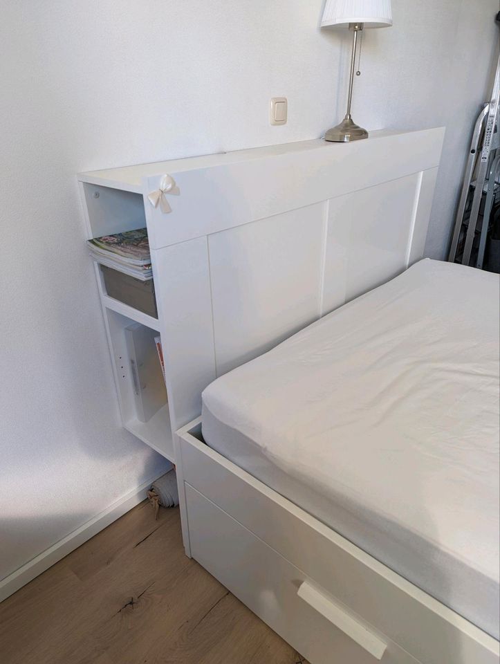 IKEA Brimnes Bett 140x200 inkl. Kopfteil + Lattenrost + Matratze in Neukloster