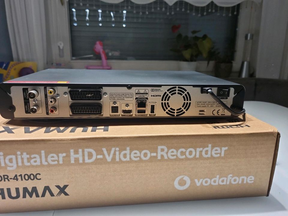 Humax HDR-4100C/E tv receiver recorder in Kummerfeld