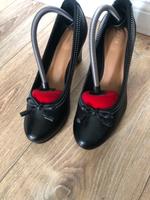 Wunderschöne schwarze Lederpumps von Clarks Hessen - Groß-Umstadt Vorschau