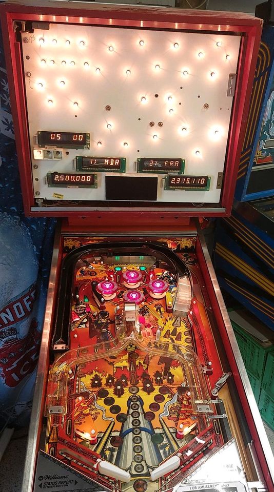 Flipper Pinball Williams Road Kings in Berlin