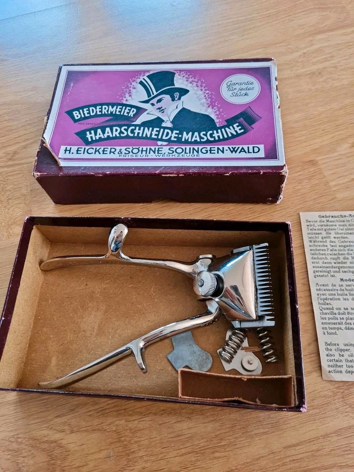 Biedermeier Haarschneidemaschine antik Friseur in Wallenhorst