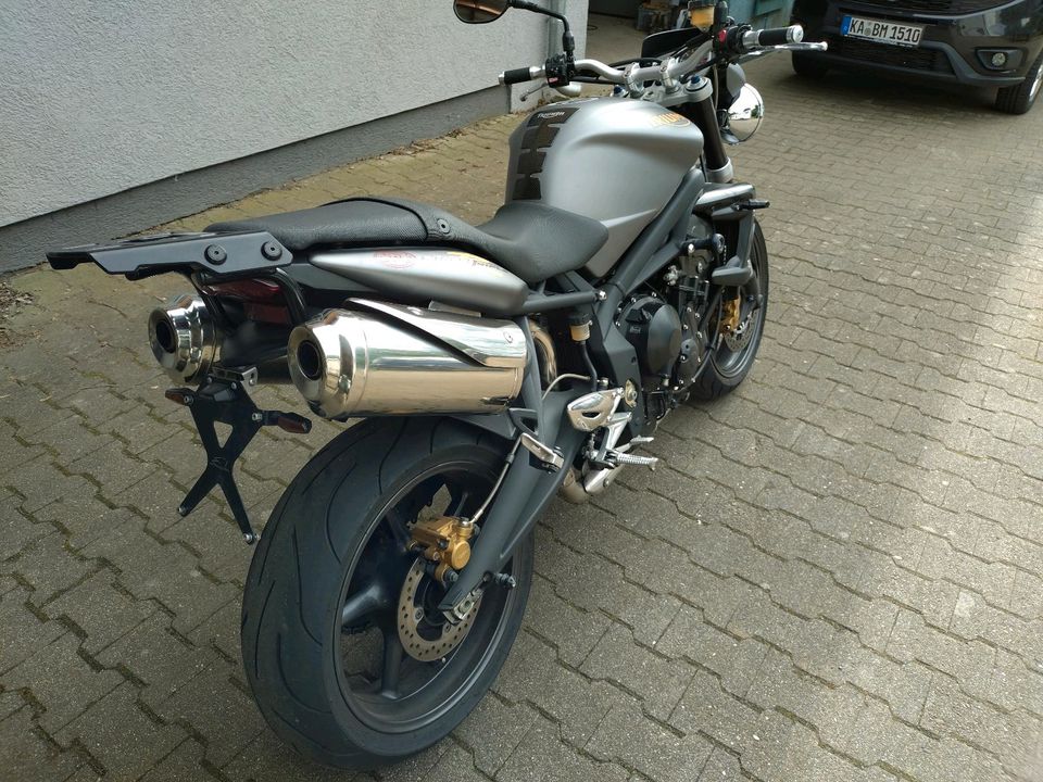 Triumph 675 Street Triple R in Weingarten (Baden)