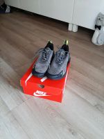 Nike Air Max 270 Gr. 4.5 Y 36,5 Schuhe Sneaker grau schwarz grün Essen-West - Frohnhausen Vorschau