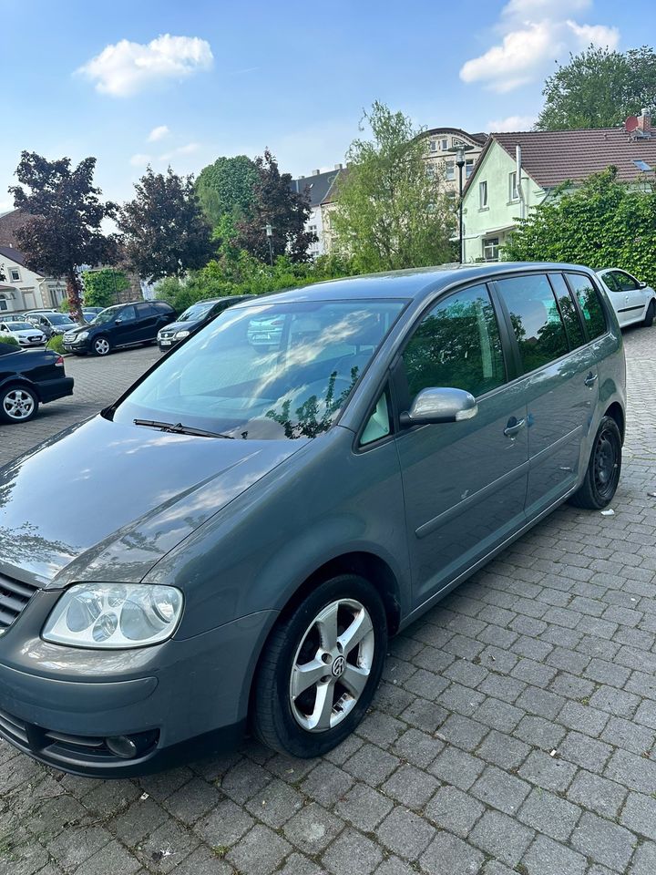 Volkswagen Touran in Hagen