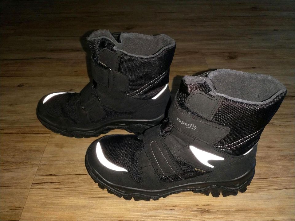 Winterstiefel von Super-fit Gr. 38 (Kleidg. Gr. 50-140 vorhanden) in Schwarzenfeld