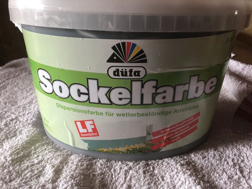 DÜFA Sockelfarbe in Zotzenheim