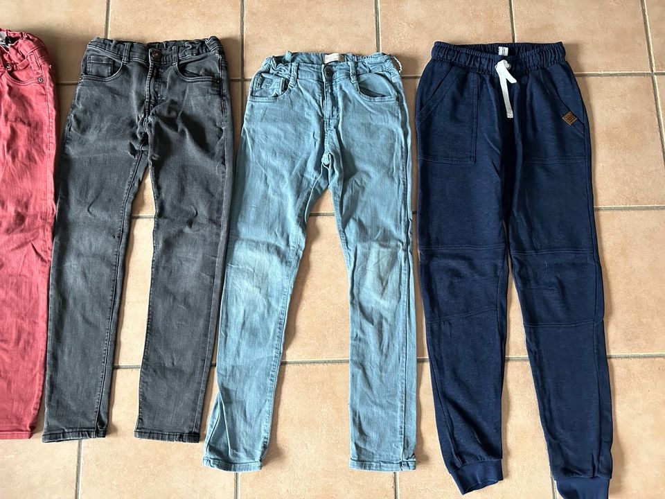 Slim fit Hosen Set , Zara, vertbaudet , quiksilver , 1A Zustand in Sittensen