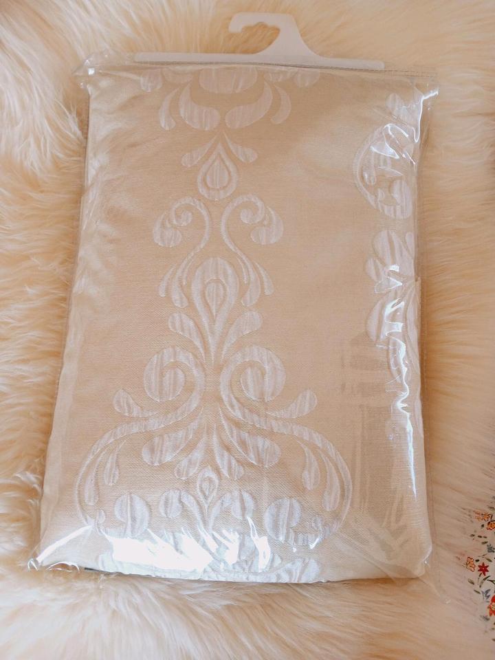 OESENSCHAL NEU SCHLAUFENSCHAL GARDINENSCHAL beige creme Rokoko in Haldensleben