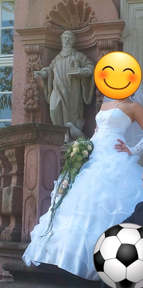 Brautkleid,  Hochzeitskleid in Höxter