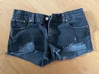 Levi’s Shorts / Hotpants Schwarz Größe 28 Hannover - Bothfeld-Vahrenheide Vorschau
