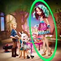 SUCHE Ever After High große Barbie XXL Puppe 43cm 17inch Nordrhein-Westfalen - Dorsten Vorschau