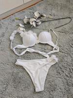 Damen Bikini neu Größe M weiß mit Blumen Rheinland-Pfalz - Büchenbeuren Vorschau