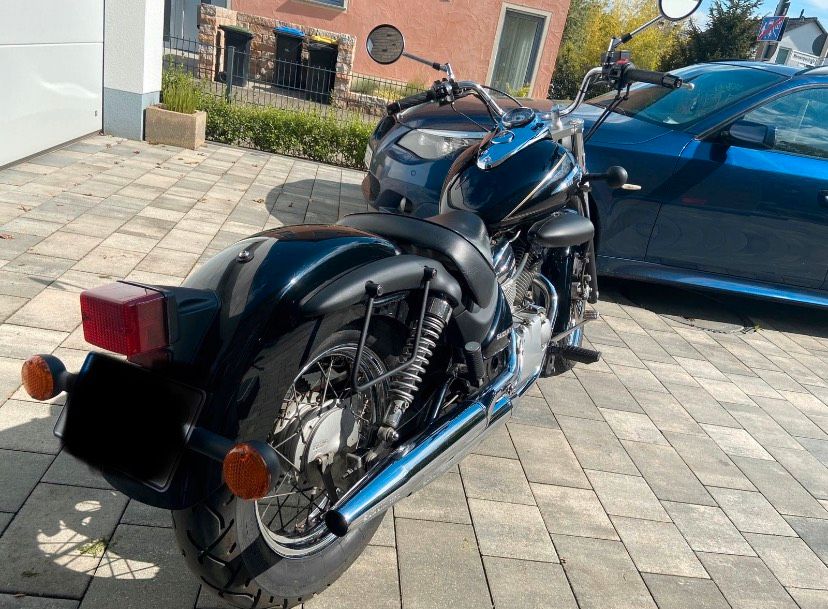 Suzuki Vl 125 Intruder (3600€ VB) in Bonn