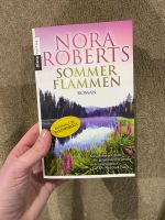 Buch Sommerflammen Nora Roberts Nordrhein-Westfalen - Voerde (Niederrhein) Vorschau
