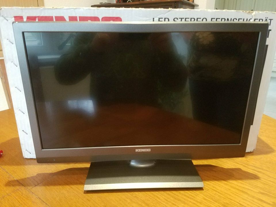 LED Stereo-Fernsehgerät KENDO 20 HD173 SAT für LKW in Sachsen-Anhalt -  Allstedt | Nutzfahrzeugteile & Zubehör | eBay Kleinanzeigen ist jetzt  Kleinanzeigen