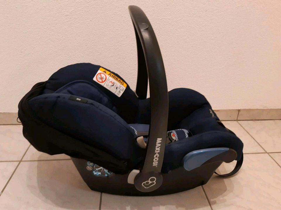 Maxi Cosi Kindersitz Citi blau in Neuenbürg