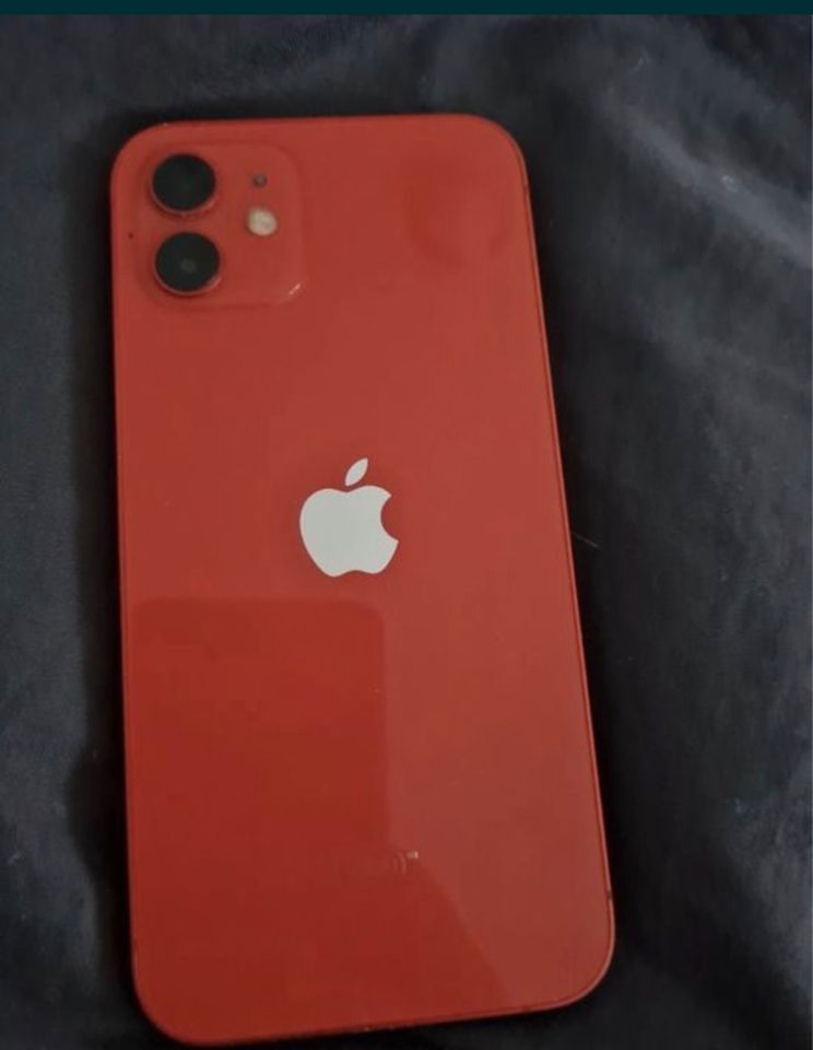 iPhone 12 Red 64GB in Augsburg