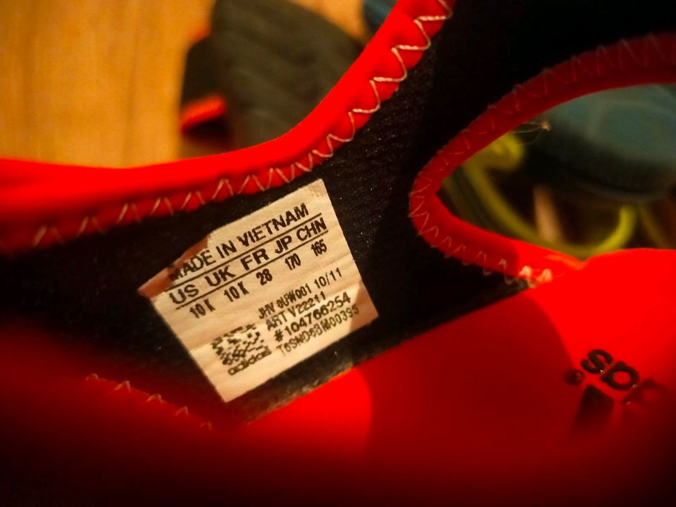 Adidas Badeschuhe Größe 27 (rot schwarz) in Alfter