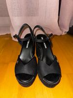 Calvin Klein Sandalen Niedersachsen - Neu Wulmstorf Vorschau