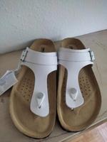 Orig. Geox Respira, Zehentrenner,Leder,weiss, Gr.41, Neu Frankfurt am Main - Westend Vorschau
