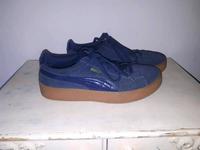 Puma Sneaker Turnschuhe Wildleder Gr. 40 Nordrhein-Westfalen - Kempen Vorschau