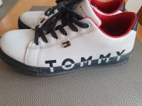 Tommy Hilfiger Sneaker Gr. 38 Nordrhein-Westfalen - Kamp-Lintfort Vorschau