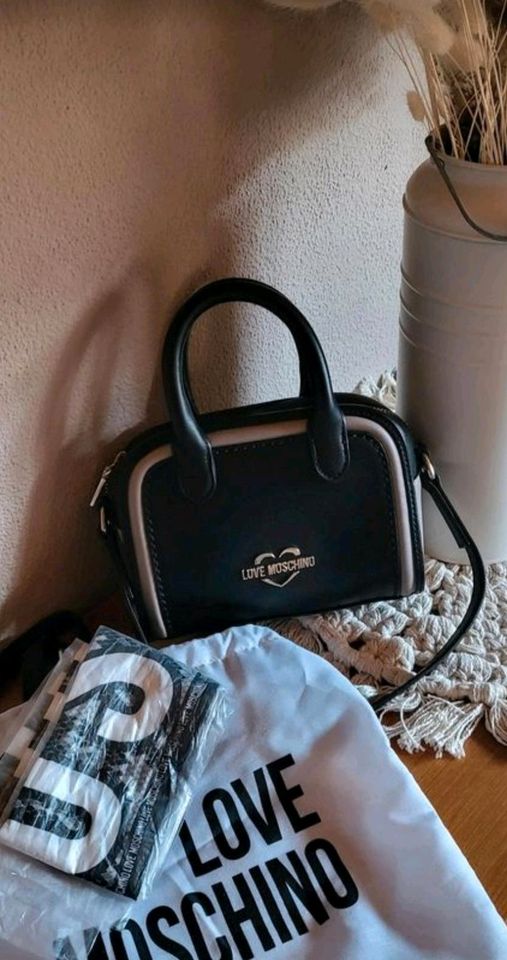 LOVE MOSCHINO ❤️ MINI BAG ❤️ Handtasche Schultertasche ❤️ Tasche in Rennerod