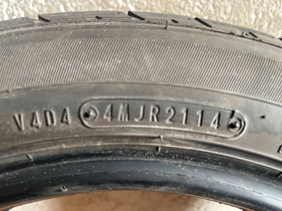 2 Sommerreifen DUNLOP SP SPORT 230 185/55R15 82V in Großkarolinenfeld