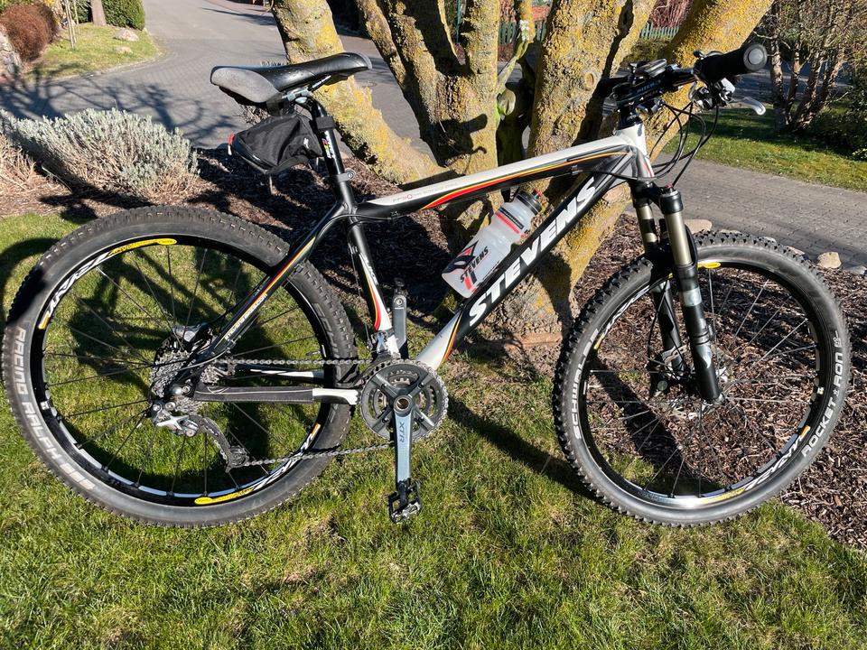 Stevens Juke Team 26Zoll RH 18 Herrenbike in weiß 27 Gang in Melbeck