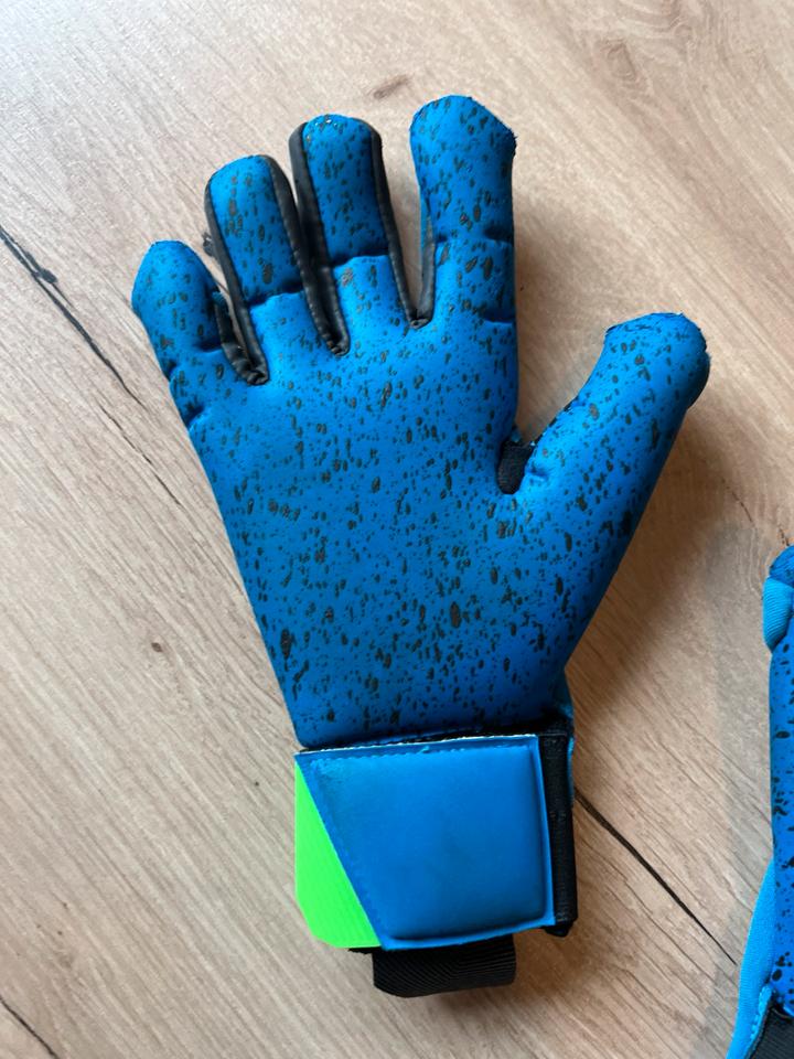 Martin Männel ORIGINAL Getragene Handschuhe , FC Erzgebirge Aue in Aue