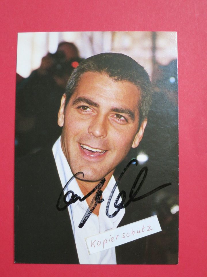 George Clooney - signiertes Autogramm - Autogrammkarte in Langlingen