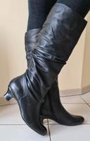 Schwarze Stiefel m. Reißverschluss, Gr. 40/41 Berlin - Steglitz Vorschau