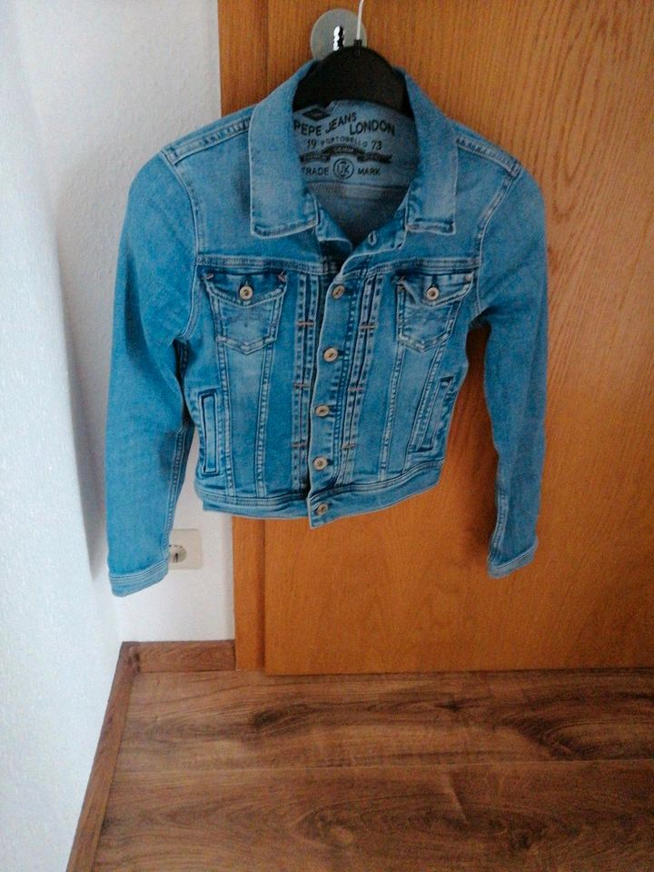 Tolle Pepe Jeansjacke slim tolles blau XS in Göppingen