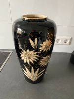 Große Keramik-Vase für mit Blumendesign und Goldverzierung Baden-Württemberg - Aalen Vorschau