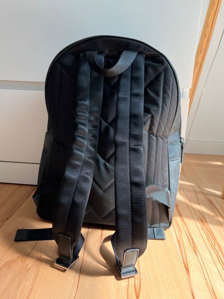 Michael Kors Unisex Rucksack in Kaiserslautern