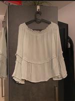 Schulterfreie Bluse mit Volants blassgrün Mint Baden-Württemberg - Waldbronn Vorschau