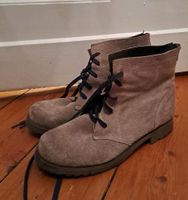 Wildleder Boots Schnürboots Beige Catwalk Boho Gr. 38 Nordrhein-Westfalen - Wermelskirchen Vorschau