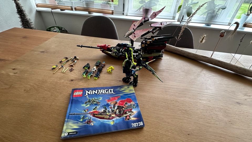 LEGO® Ninjago 70738 Der letzte Flug des Ninja-Flugseglers in Seelbach