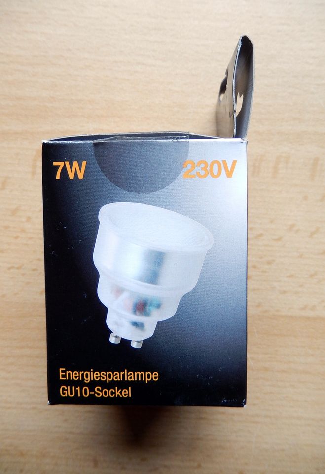 Neonröhren 58 W, Einbauleuchten Halogen 5x20W, Halogen Flutlicht in Emmingen-Liptingen