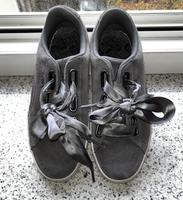Damen Schnürschuhe aus Samt und Glitzer,grau, Gr. 38,5 von Puma Bayern - Schwarzenbach a d Saale Vorschau