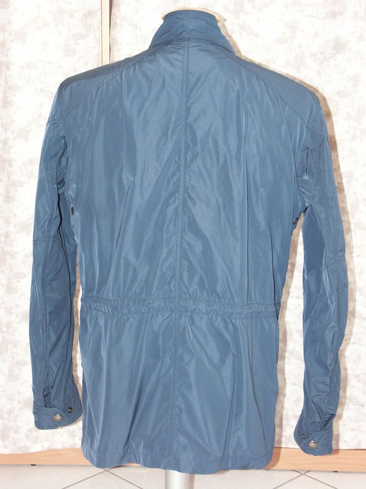Belstaff Jacke aus "Tech-Gewebe", Gr. 54 (XL-XXL), blau in Regen