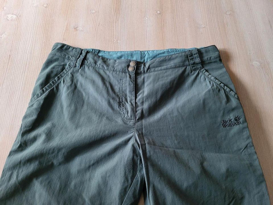 Jack Wolfskin Damen Outdoorhose, grün, Gr. 40 in Bielefeld