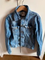 Jeansjacke top fällt wie 134 aus H&M Eimsbüttel - Hamburg Lokstedt Vorschau