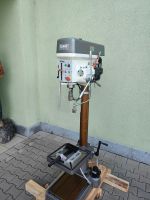 Elmag Säulenbohrmaschine Keilriemenbohrmaschine mit Pinolenvorschub Bohrvorschub regelbar Aktion Bayern - Nabburg Vorschau