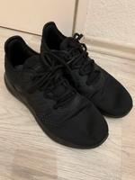 Adidas Racer Köln - Nippes Vorschau