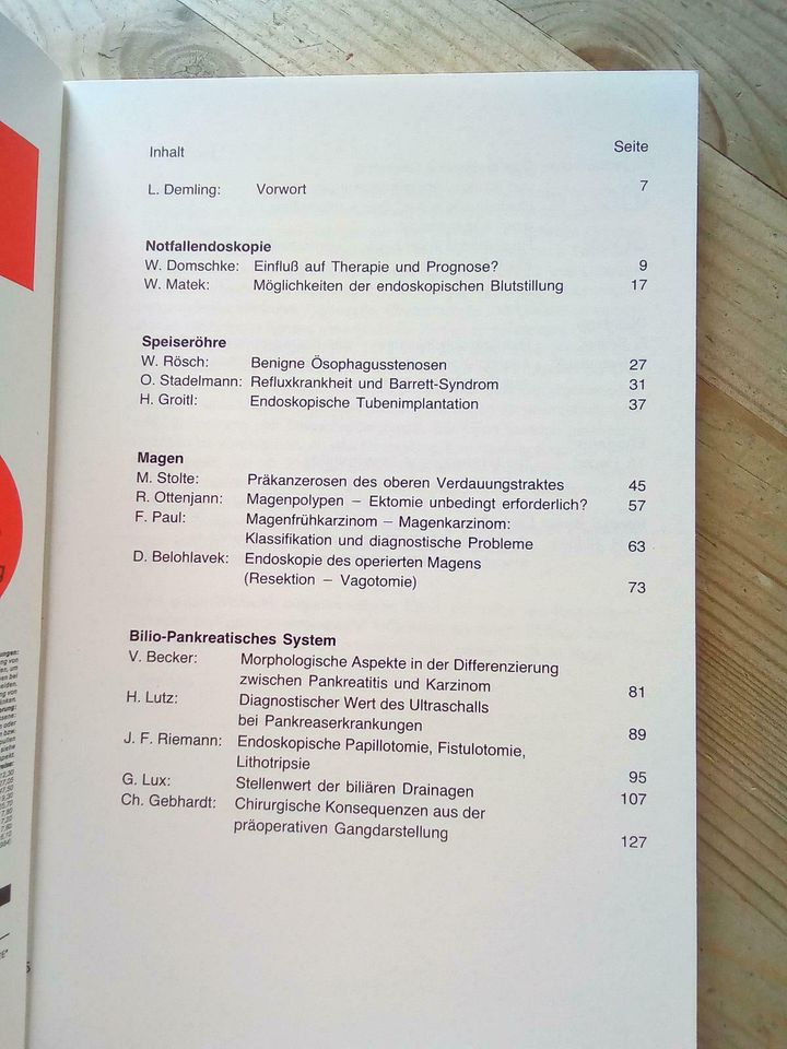 Fachbuch "Fortschritte in der operativen Endoskopie" von 1984 in Ringelai