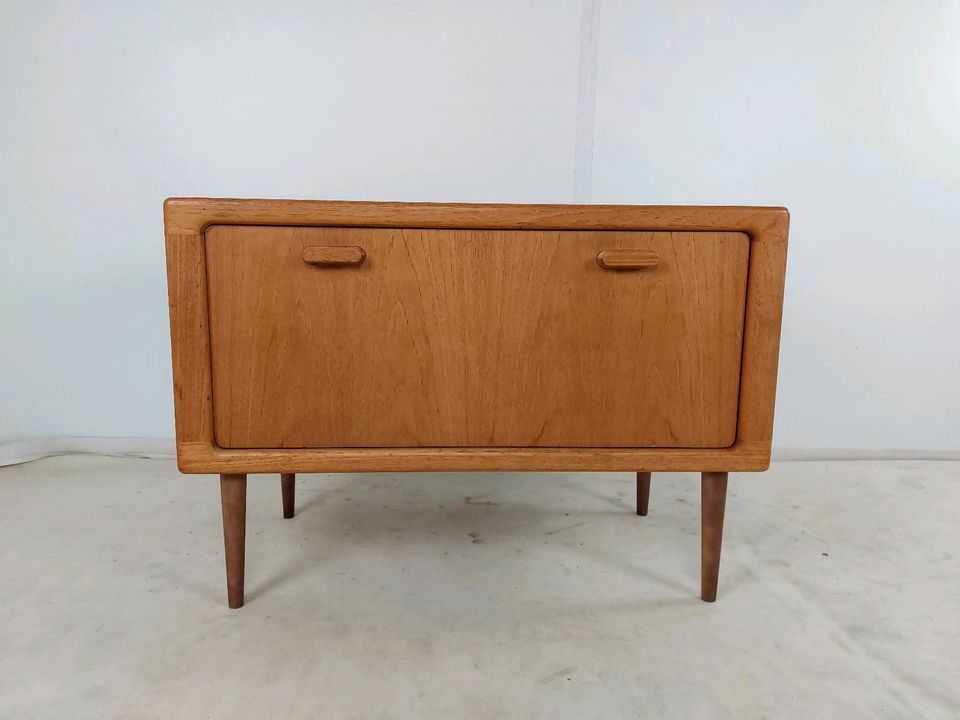 Dyrlund Kommode, Sideboard, TV Board,  Teak,  dänish, vintage in Regensburg